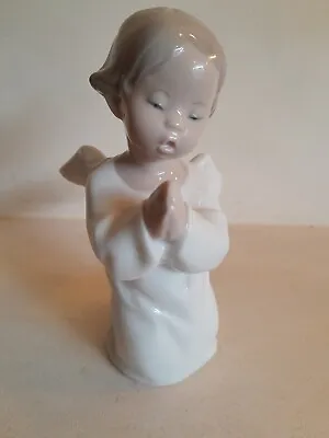 Buy Lladro   Small Angel Praying . Vintage. Excellent Quality.  • 39.99£