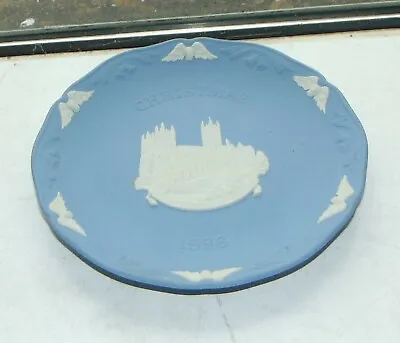 Buy Wedgwood Blue Jasper Plate Christmas Plates  1986 Canterbury Cathedral • 5£