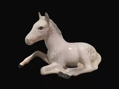 Buy Lovely Beswick Dapple Grey Horse #915 Lying Foal • 39.95£