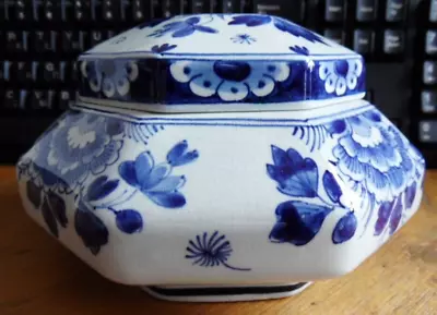 Buy Antique 1923 Blue And White Delft Porcelain  Ware Oriental Jar Trinket Box & Lid • 45£