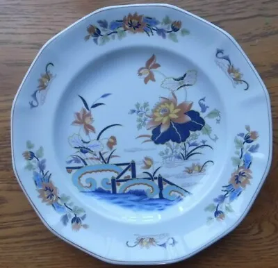 Buy Wedgewood Lotus Dinner Plate Georgetown Collection 10 Inches (25cm) • 10.99£