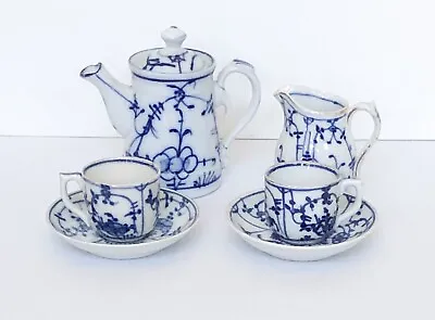 Buy VINTAGE GERMAN BLUE & WHITE Children’s Tea Set-Teapot, Creamer, 2 Cups & Saucers • 27.96£