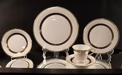 Buy Royal Doulton Harlow Pattern 4-5-pc Place Settings New In Origin Mailing Bx 1987 • 422.71£