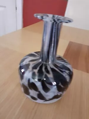 Buy Small Black & White   Glass Vase • 9.99£
