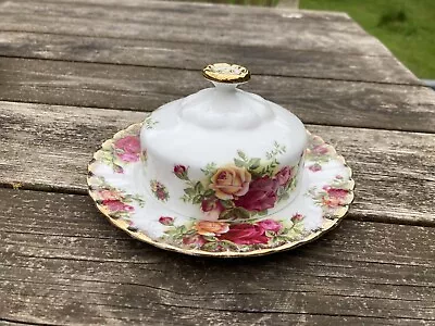 Buy Royal Albert Old Country Roses - Round Lidded Butter Dish Made In England. • 19.99£