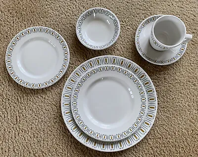 Buy 4 - W. H. Grindley Co., England Restaurant Ware  Lattice   6 Piece Place Setting • 180.26£