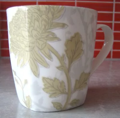 Buy Aynsley Living CAMBRIDGE Design Square Coffee Mug • 1.60£