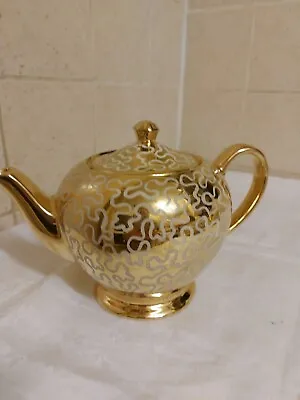 Buy  'Sadlers' Gold Patterned Lustre Teapot Swirls Pattern • 14£