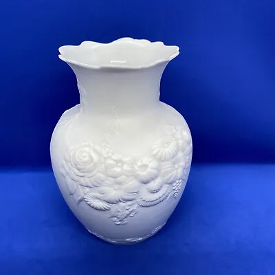 Buy AK Kaiser German White Bisque Porcelain Floral Vase Signed M. Frey 1349/2 • 6.99£