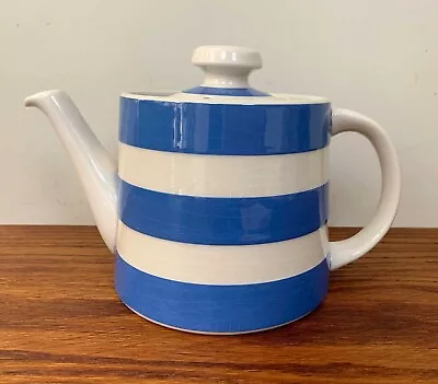 Buy TG Green Cornishware - Cloverleaf - Vintage Teapot • 15£