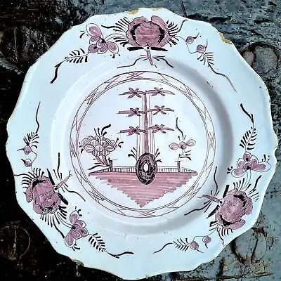 Buy Mid 18thC English Antique Delftware Plate With Scalloped Edge • 175£