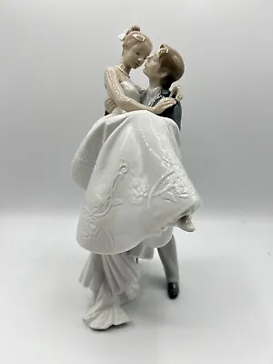Buy Lladro Porcelain Figurine The Happiest Day 01008029 Was £700 Now £580 • 580£