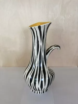 Buy Beswick Vase Model 1367 'Zebrette' • 85£