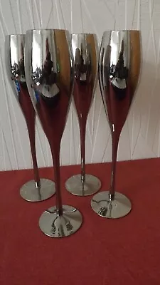 Buy Un-used 4 Champagne Flutes • 6£