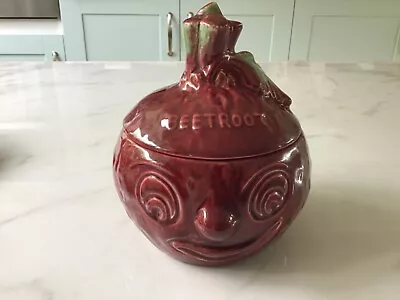 Buy Cute Vintage SylvaC Pottery Lidded Pot 4553  Beetroot Face  • 12£