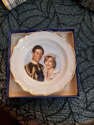 Buy Fenton Bone China Collection Plate 1981 Charles And Diana  • 3£