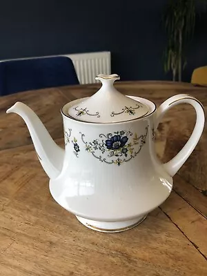 Buy Tea Pot White/Gold Floral Patterned Fine Bone China • 12.99£