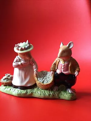 Buy Royal Doulton Brambly Hedge “off To Pick Mushrooms”  Figure Dbh 66 • 35£