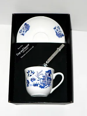 Buy Blue Willow Pattern Bone China Cup And Saucer Gift Boxed With Teaspoon • 14.29£