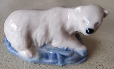Buy Wade Pottery Polar Bear ~ Made In England ~ Offers Always Considered  • 5£
