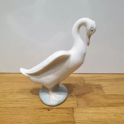 Buy Lladro Nao Swan Figurine • 4.99£