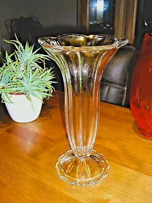 Buy  Large Art Deco Glass Posy Vase In A Lovely Tulip Style By Davidson Of Gateshead • 24.95£