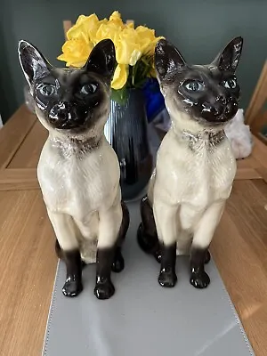 Buy Pair Of BESWICK Fireside Siamese Cats ( Perfect No. 2139 ) • 150£