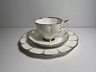 Buy Royal Vale Daisy Strike Tea Trio Includes Cup, Saucer & Side Plate Beautiful Set • 15£