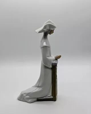 Buy Lladro Figurine  Meditation  Nun Kneeling (Rare White) W/ Original Box. EUC. '89 • 123.14£