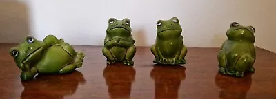 Buy Set Of 4 Miniature Ceramic Frogs • 12£