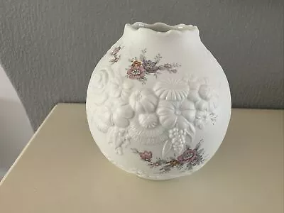 Buy Kaiser  Small Vase With Flower Decoration. Rosalie • 6.50£