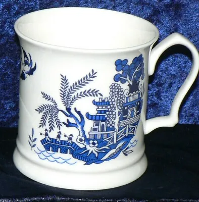 Buy Blue Willow Pattern Bone China Tankard In A Choice Of 2 Sizes • 10.99£
