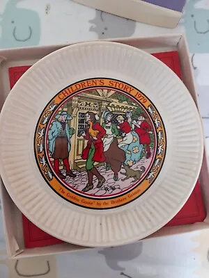 Buy Wedgwood Queen's Ware Children's Stories The Golden Goose Plate 1979 WithLeaflet • 18£