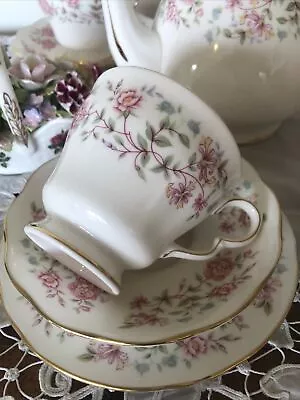Buy Colclough Bouquet Teaset With Teapot -22pieces -Vintage England FREE Postage • 85£