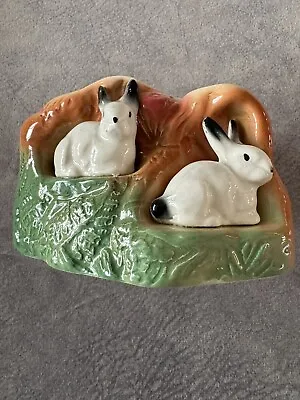 Buy Eastgate Pottery Withernsea Pottery Fauna Vase Rabbit Detail Home Decor • 5£