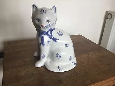 Buy Rye Pottery Cat Signed And Dated 2004  • 15£