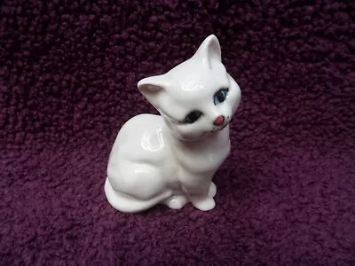 Buy Vintage Beswick Cat Kitten Seated, White Gloss, Model 1436, Excellent Condition. • 15.49£