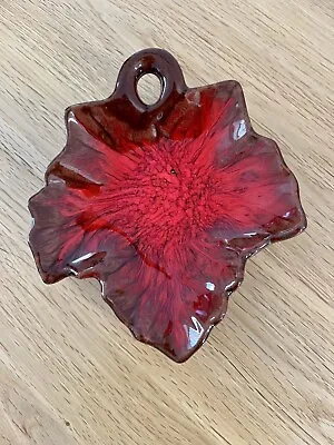 Buy Vintage McMaster Canada Red Pottery Maple Leaf • 6£