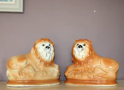 Buy PAIR OF LARGE ANTIQUE STAFFORDSHIRE LIONS C.1900 • 45£