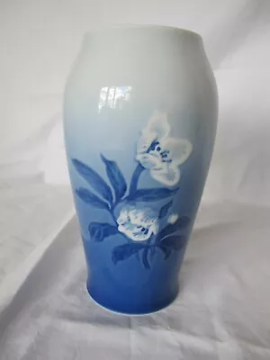 Buy B&G Denmark Bing & Grondahl Christmas Xmas Rose Blue & White B&W Danish Vase • 19.95£