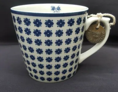 Buy Laura  Ashley Blueprint Collectables - Mini Mug - China - Daisy • 12.10£