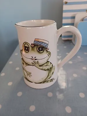 Buy Arthur Wood Frog Decorated Jug/ Vase • 4£