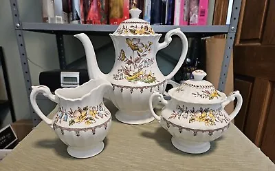Buy English Staffordshire Classic White Hand Engraved Teapot, Cream, & Sugar Set  • 361.93£