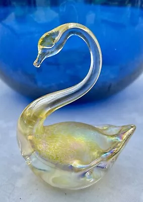 Buy Heron Glass Swan Golden Yellow Colour • 7.99£