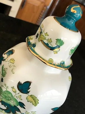 Buy Masons 'Chartreuse Green '  Large Lidded Tokyo Vase • 40£