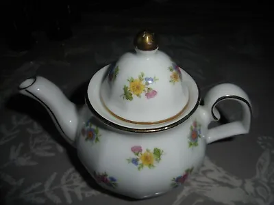 Buy Wade Regency Collection Miniature Porcelain Teapot Made In England.  • 12.99£