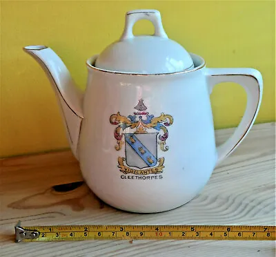 Buy Vintage Gilded Ceramic Goss? China Crested Cleethorpes Teapot 1418 • 7.77£