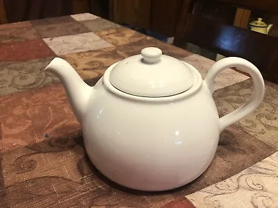 Buy Threshold White Porcelain Tea Pot • 18.20£