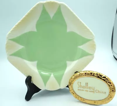 Buy Shelley  Apple Green Star  Dinty Floral Handle 11993 Dessert Plate  1932 England • 52.18£
