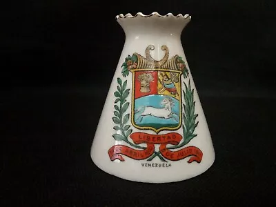 Buy Goss Crested China - VENEZUELA Crest - Conical Crinkle Vase - Goss. • 5.25£